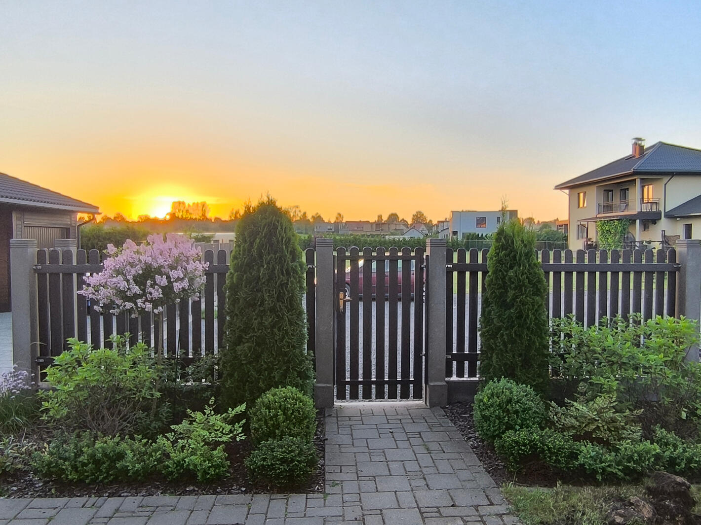 Māsas priekšdārzs